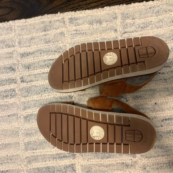 Mephisto Brown Sandals - Picture 3 of 4